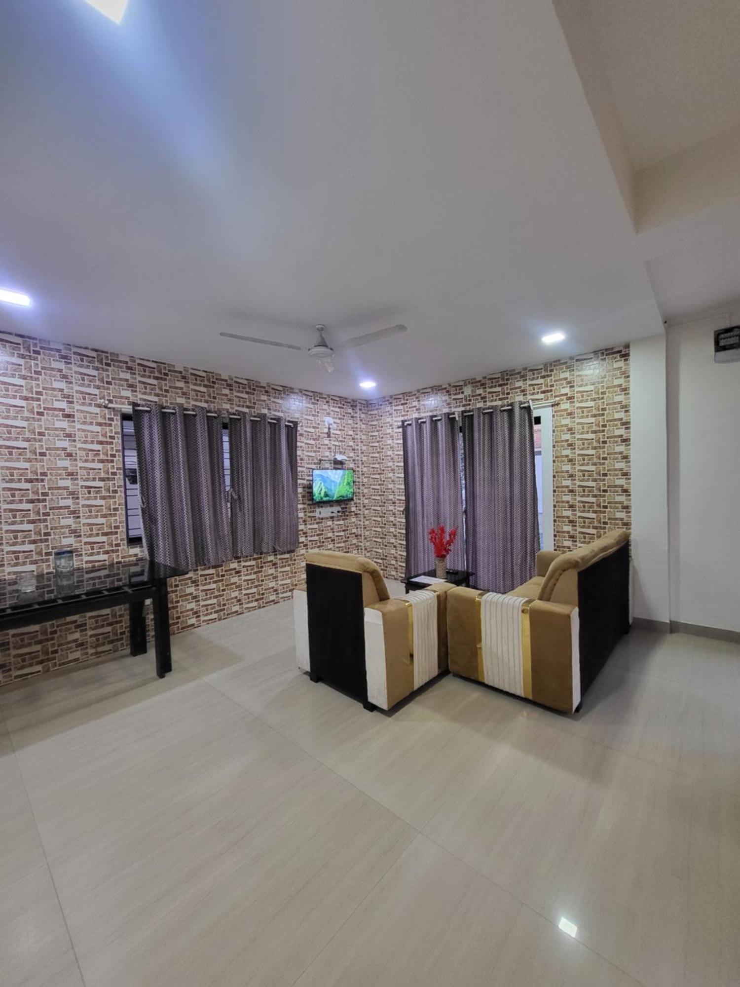 The Perfect Stays Para Disco Big Pool Cricket Turf Villa Lonavla Zewnętrze zdjęcie