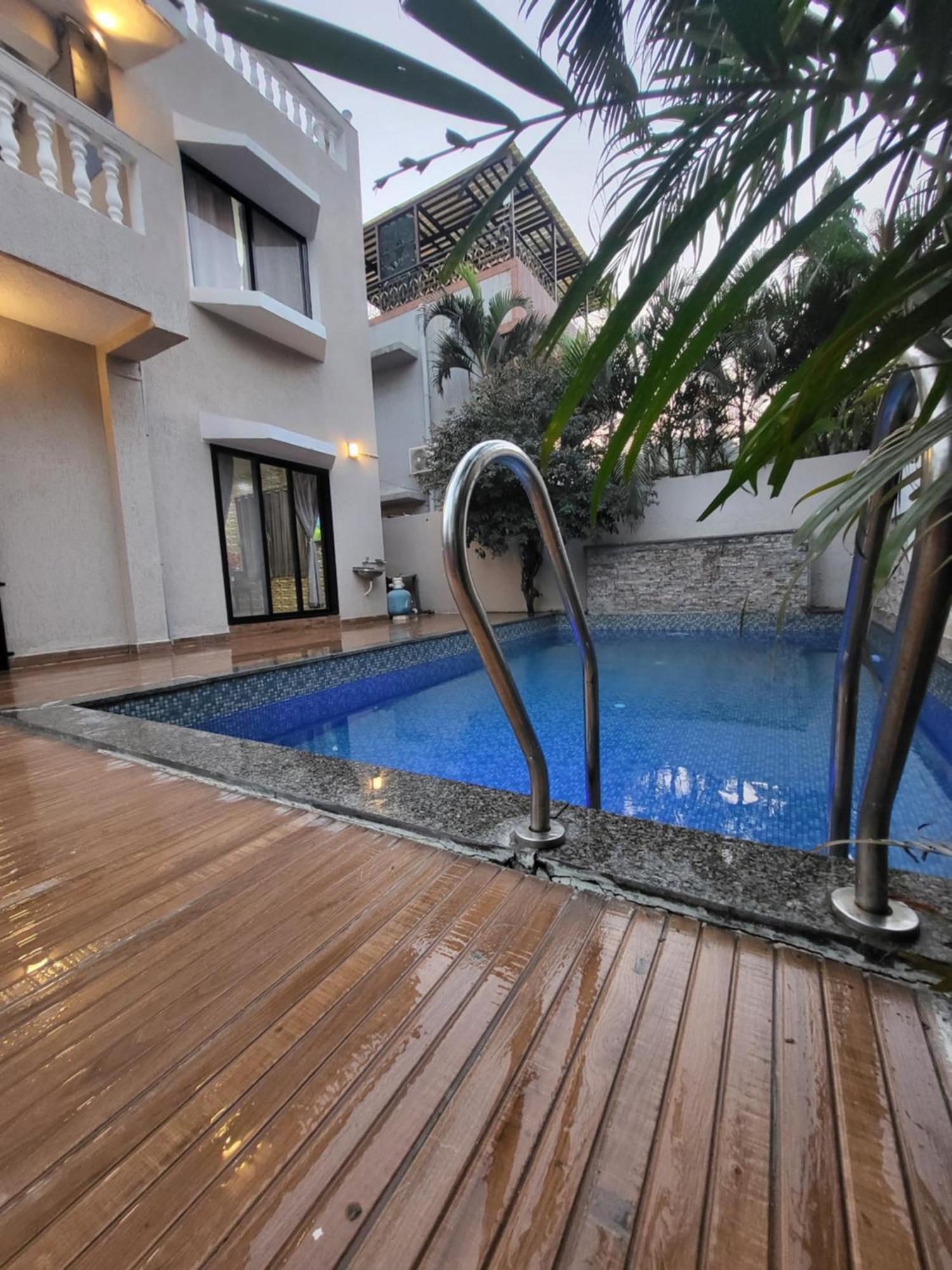 The Perfect Stays Para Disco Big Pool Cricket Turf Villa Lonavla Zewnętrze zdjęcie
