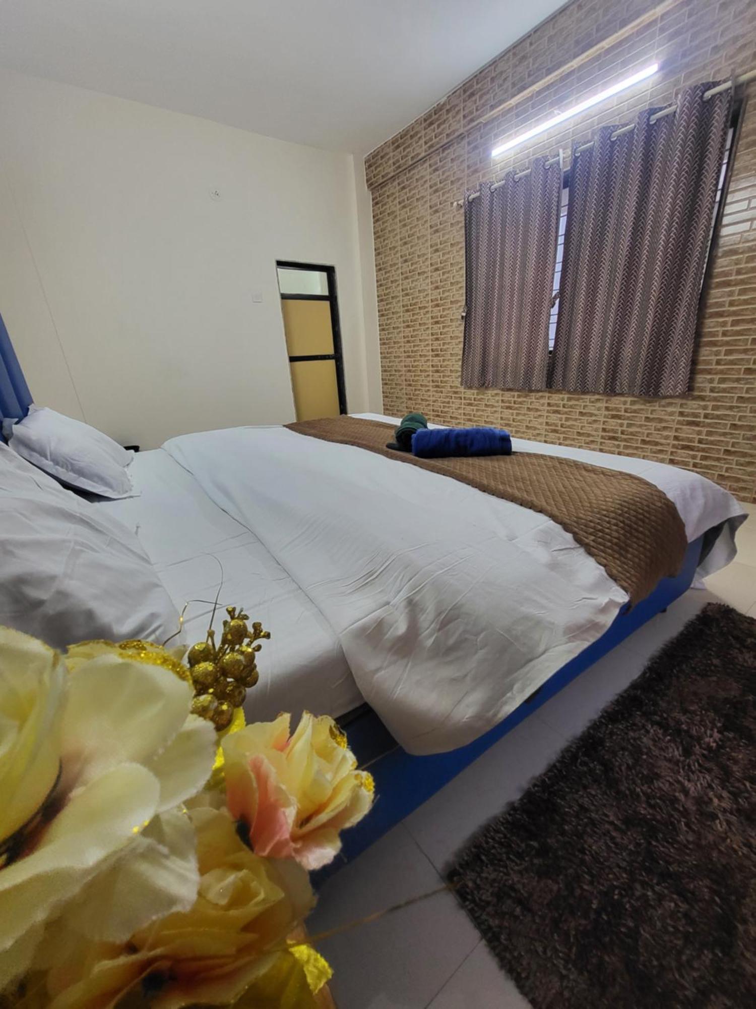 The Perfect Stays Para Disco Big Pool Cricket Turf Villa Lonavla Zewnętrze zdjęcie