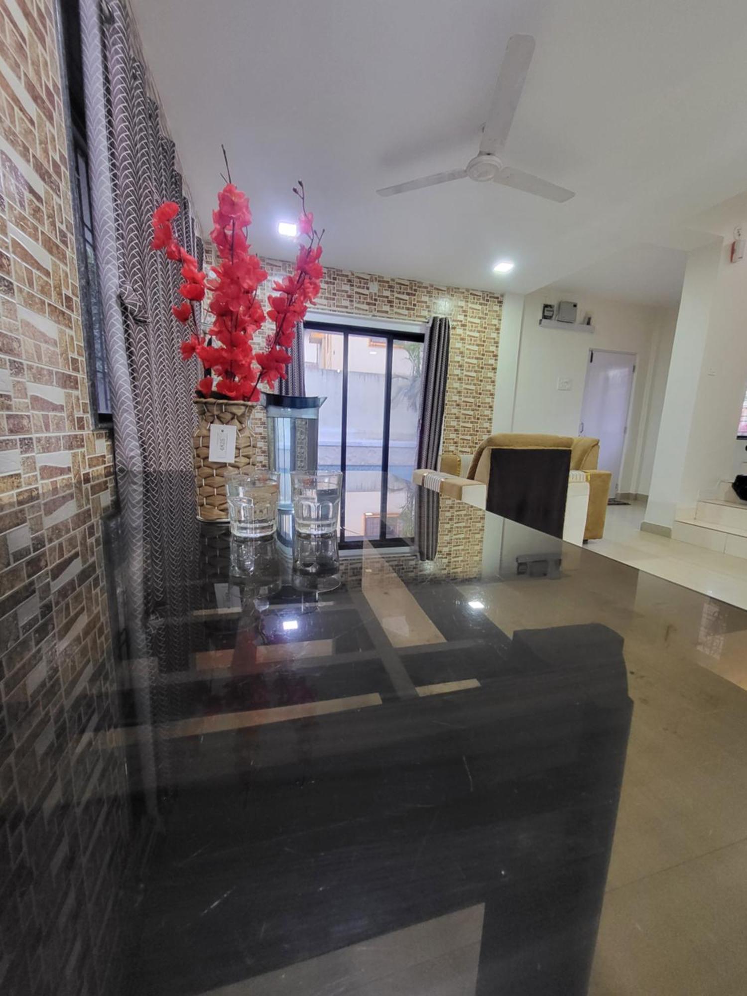 The Perfect Stays Para Disco Big Pool Cricket Turf Villa Lonavla Zewnętrze zdjęcie