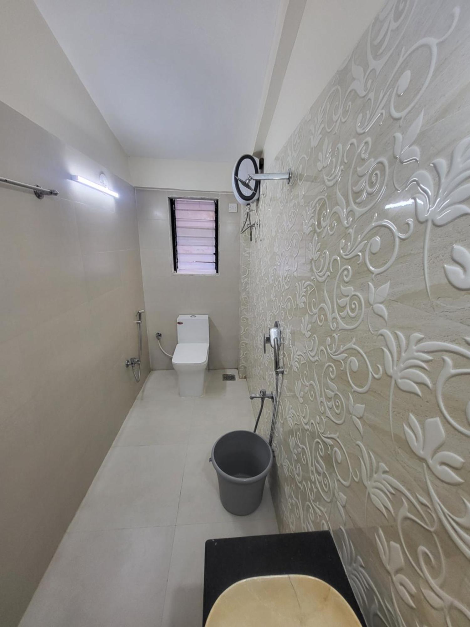 The Perfect Stays Para Disco Big Pool Cricket Turf Villa Lonavla Zewnętrze zdjęcie